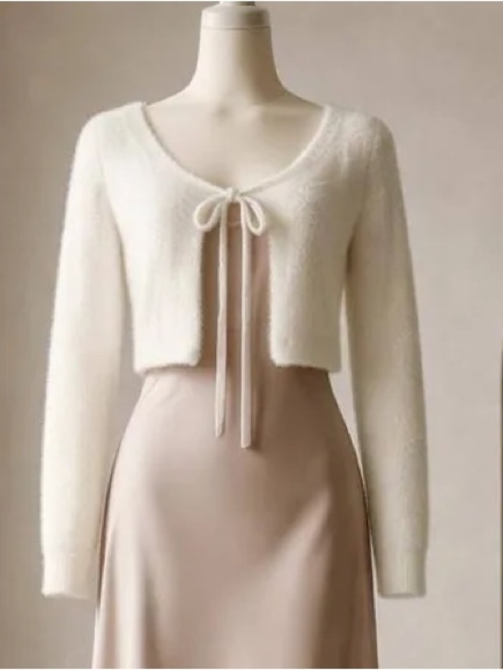 Hollister Cozy Tie Crop Cardigan - Tan/Cream - Small - Nylon/Acrylic